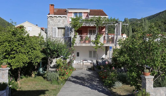 Apartments by the sea Zuljana, Peljesac - 10112