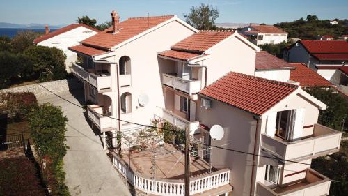 Apartments Desanka in Lopar