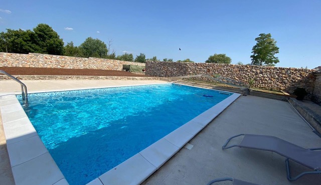 Apartments Dujo (88641-A2) - Rupe