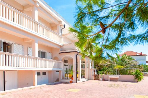 Apartments Facini in Košljun