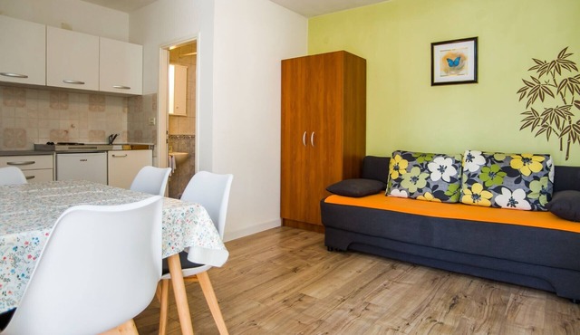 Apartments Glavor - One Bedroom Apartment with Terrace and Sea View