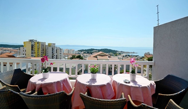 Apartments Grepo Sljeme (36282-A1) - Makarska