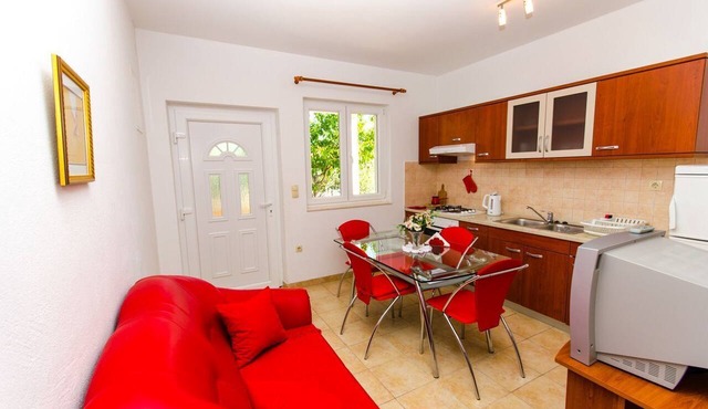 Apartments Ivana (37381-A1) - Trogir in Trogir