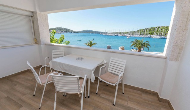 Apartments Jerkunica (57721-A2) - Rogoznica
