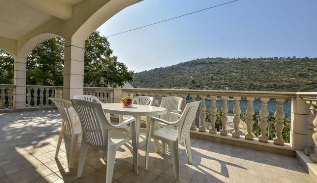 Apartments JureG (76171-A1) - Rogoznica in Rogoznica