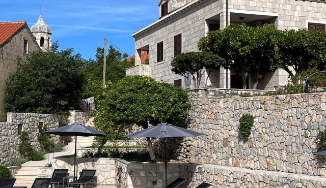 Apartments Kralj Ana in Cavtat