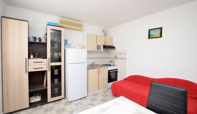 Apartments Kristina (67841-A3) - Cres - island Cres