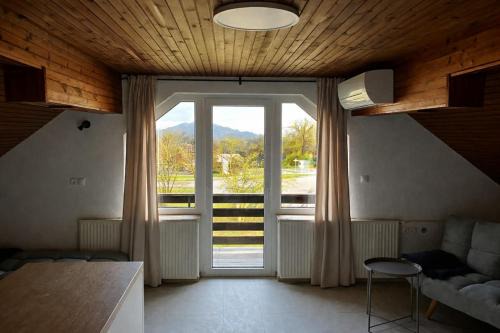 Apartments Lajk in Lesce