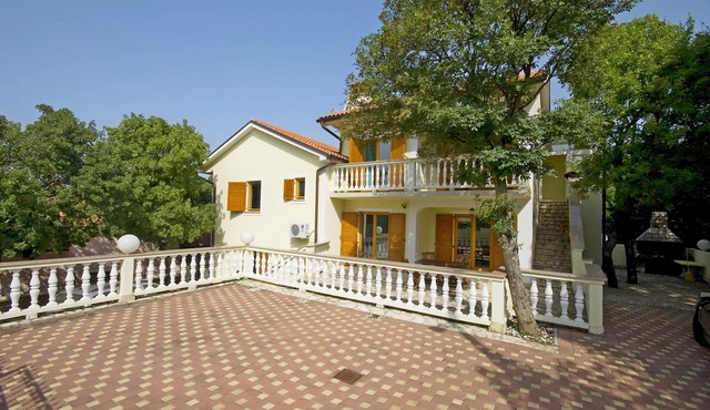 Apartments Marinko, (16456), Povile, hr