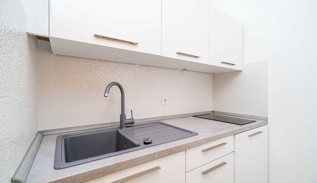 Apartments Marnic Blue Chill- Studio Apartment 1 in Mlini