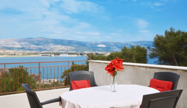 Apartments Nedjeljko (79011-A4) - Arbanija (Ciovo)