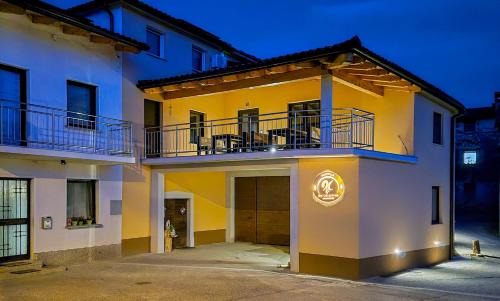 Apartments Pr' Užlejbvih in Podnanos