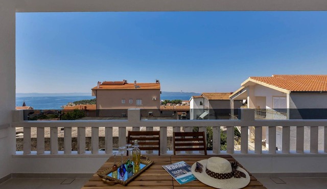 Apartments Prgo (11254-A2) - Makarska