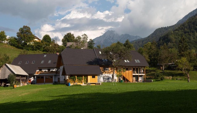 Apartments Tourist Farm Štorman with EV Ch-Station in Tržič