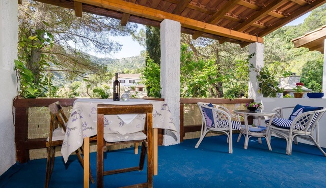 Apartments Vera - One-Bedroom Apartment with Terrace and Sea View (Rea)