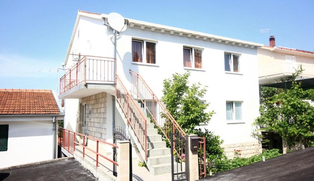 Apartments with parking space Trpanj, Peljesac - 10083 in Trpanj