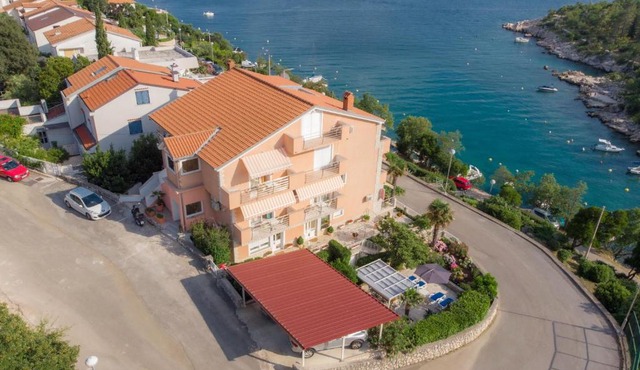 Apartments Zorica