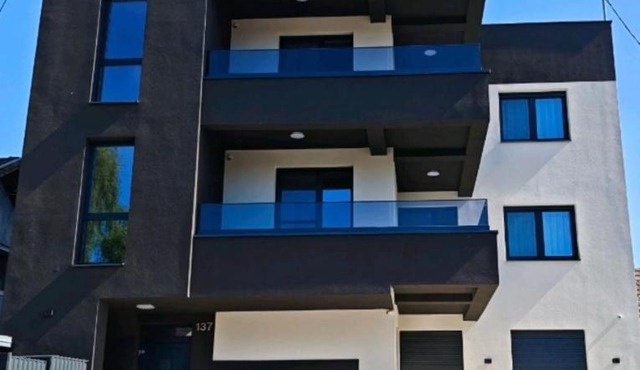 Apartura Osijek in Osijek