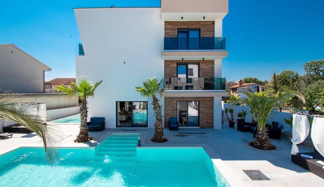 Attraktive Villa Zara für 28 Personen. in Medulin