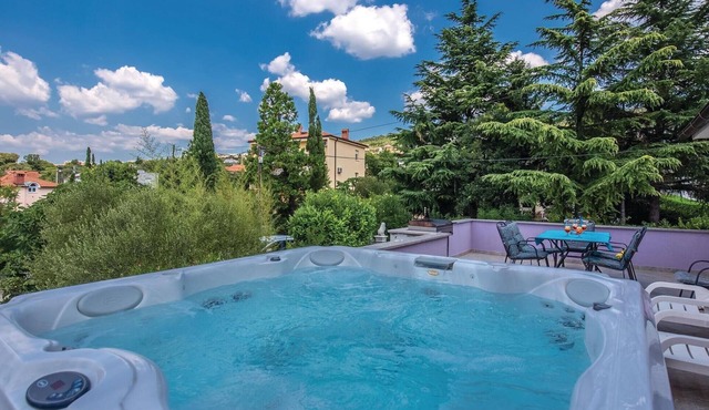 Awesome apartment in Kostrena