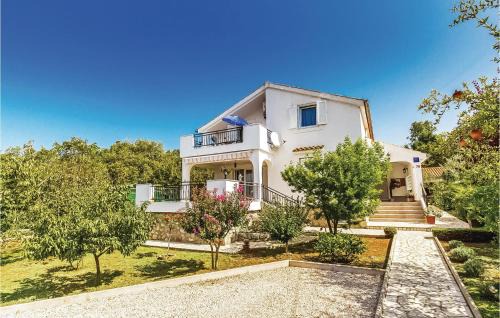 Awesome Apartment In Krk With Wifi
