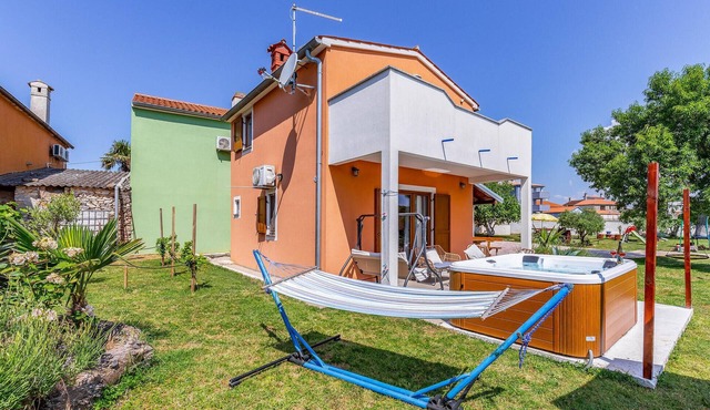 Awesome apartment in Pula with WiFi in Pula