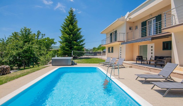 Awesome home in Cista Velika