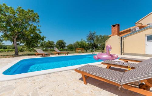 Awesome Home In Polaca