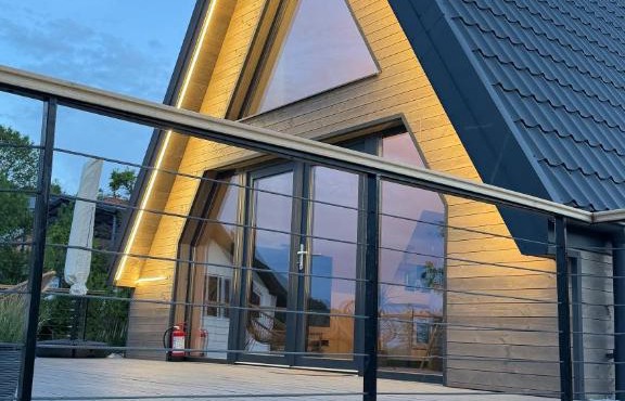 Azad A-Frame in Sotrile
