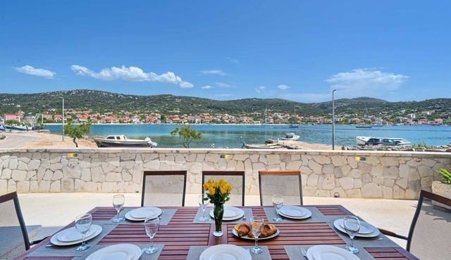 Beach House Joy - charming waterfront villa with a heated pool for 8 guests by MyWaycation