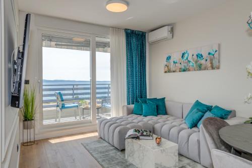 Beachfront Apartment Split in Split