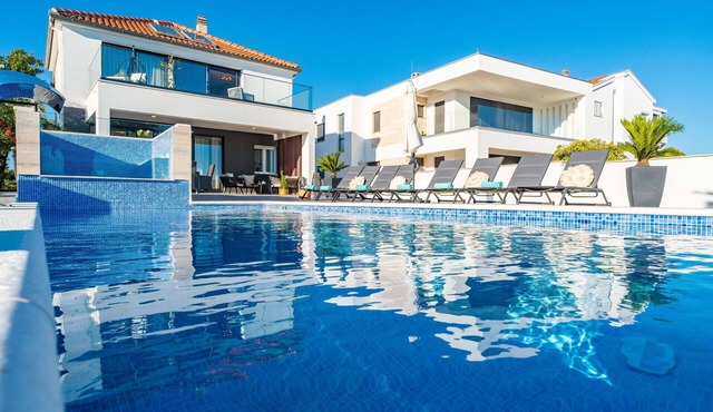 Beachfront Villa Blue Melody with Pool
