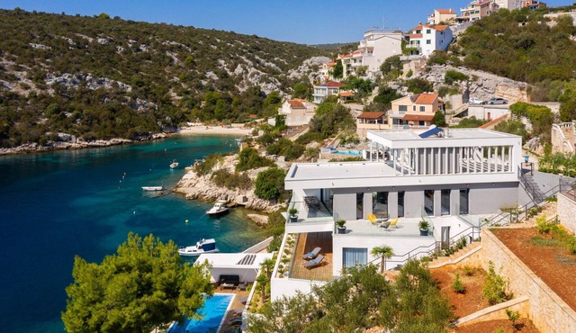 Beachfront Villa Eleganza with Pool