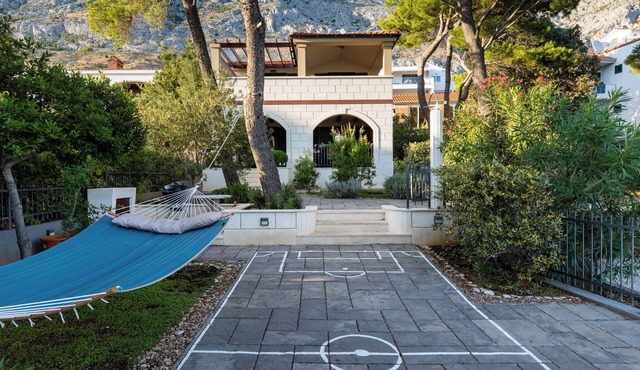 Beachfront Villa Zara