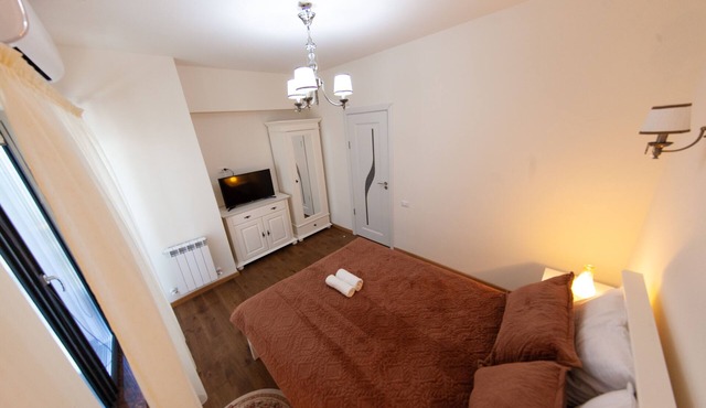 Beautiful and cozy family apartment to enjoy with you loved ones. in Mamaia-Sat