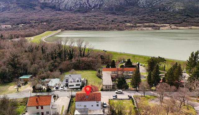 Beautiful apartment in Tribalj with WiFi