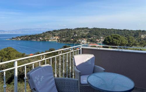 Beautiful Apartment In Rogac
