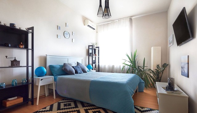 Beautiful & Central Design ICANSEE Villa for great people in Sector 5