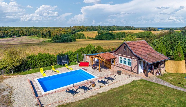 Beautiful home in Sveti Ivan Zabno