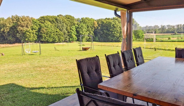 Beautiful home in Sveti Ivan Zabno with sauna