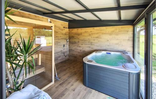 Beautiful Home In Sveti Ivan Zabno With Sauna