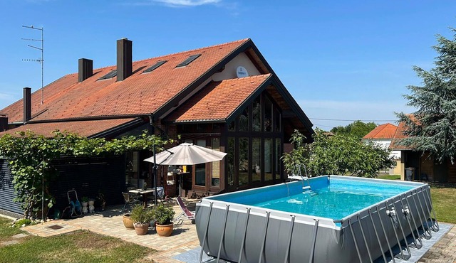 Beautiful home in Cakovec with sauna