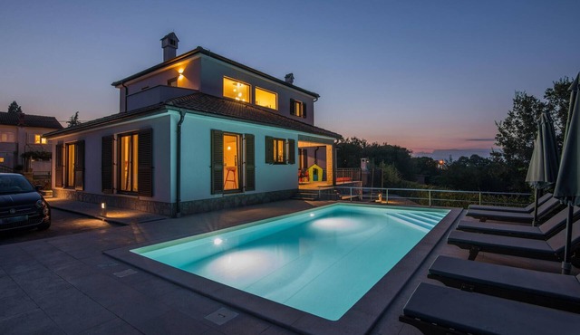 Beautiful home in Krk