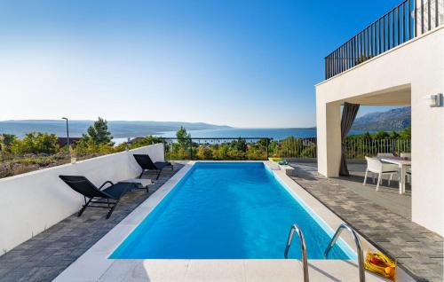 Beautiful Home In Rovanjska