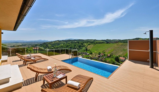 Beautiful home in Vinica with sauna