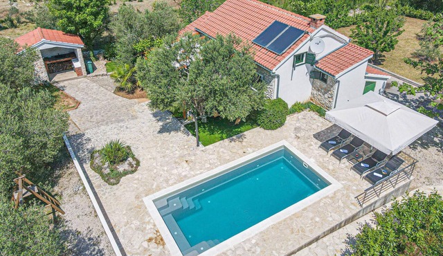Beautiful home in Vodice