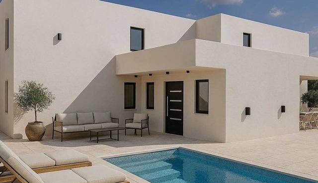 Beautiful private villa for 8 guests with A/C, private pool, WIFI, TV, terrace and pets allowed