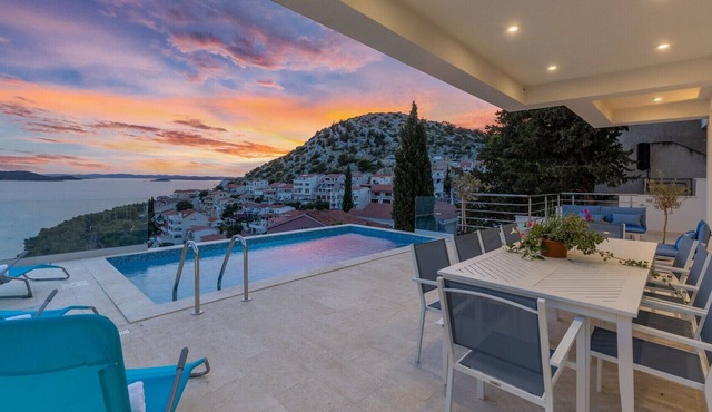 Beautiful Villa Fleur in Drage