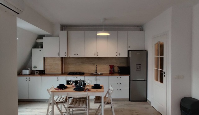 Brand new apartment near Otopeni Airport, Therme SPA, Edenland Adventure Park. in Otopeni