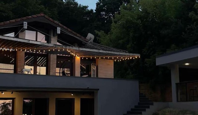 Breite Privée Forest and Pool Retreat in Sighisoara